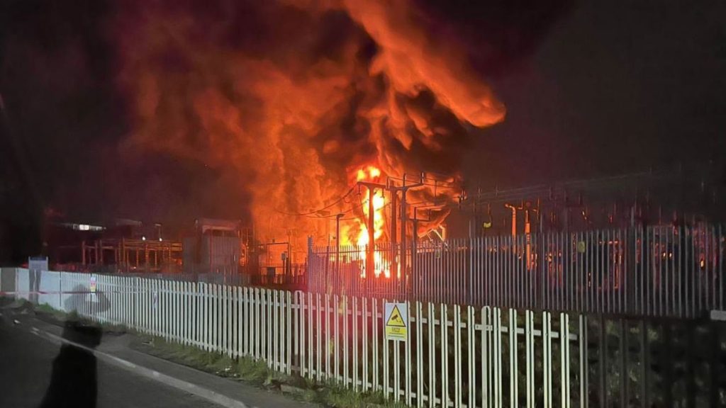 Heathrow Airport Closed for 24 Hours Due to Major Fire and Power Outage