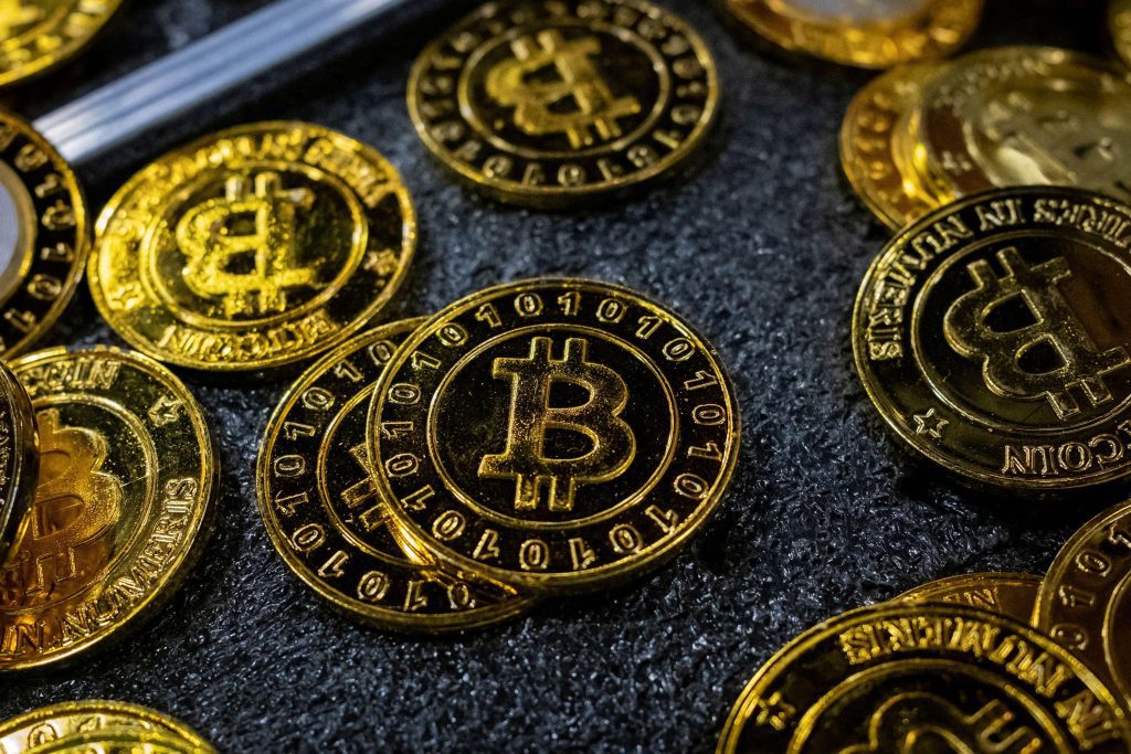 Analysts Predict Strong Bitcoin Comeback in April: Whatâ€™s Driving the Surge?