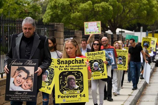 Florida Sues Snapchat Maker Over Alleged Child Exploitation and Addiction Tactics